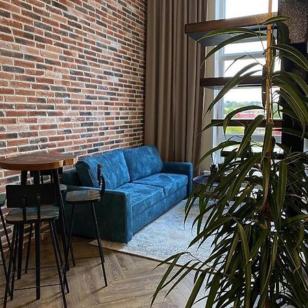 Old Slabada Loft Kaunas Luaran gambar